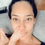 Lisa Haydon Instagram - Here’s a bit of reality ... Selfie anyone ?
