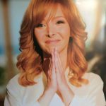 Lisa Kudrow Instagram - Had JUST heard about @jeopardy !!!!!🥰🤩🥳best thing ever. Not even trying to find out if anyone got it right #madeit