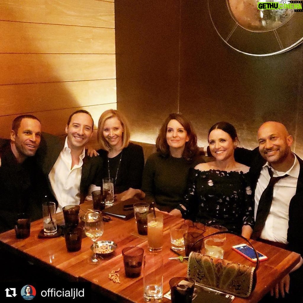 Lisa Kudrow Instagram - 🙏 @officialjld