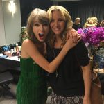 Lisa Kudrow Instagram - 😻