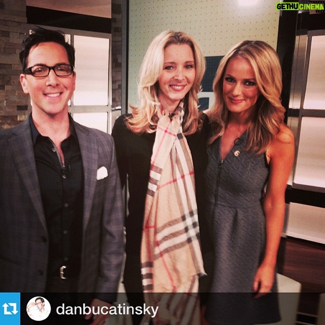 Lisa Kudrow Instagram - #Repost from @danbucatinsky -- We'll be on @ETNow this Friday!