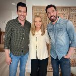 Lisa Kudrow Instagram - Tonight on #ciou I risk extreme danger for Cousin Thea @ritatrack thank you @propertybrothers @hgtv