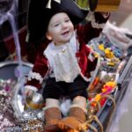 Lisa Vanderpump Instagram - Our handsome little pirate’s 1st Halloween! Captain Teddy 😍🧸🎃