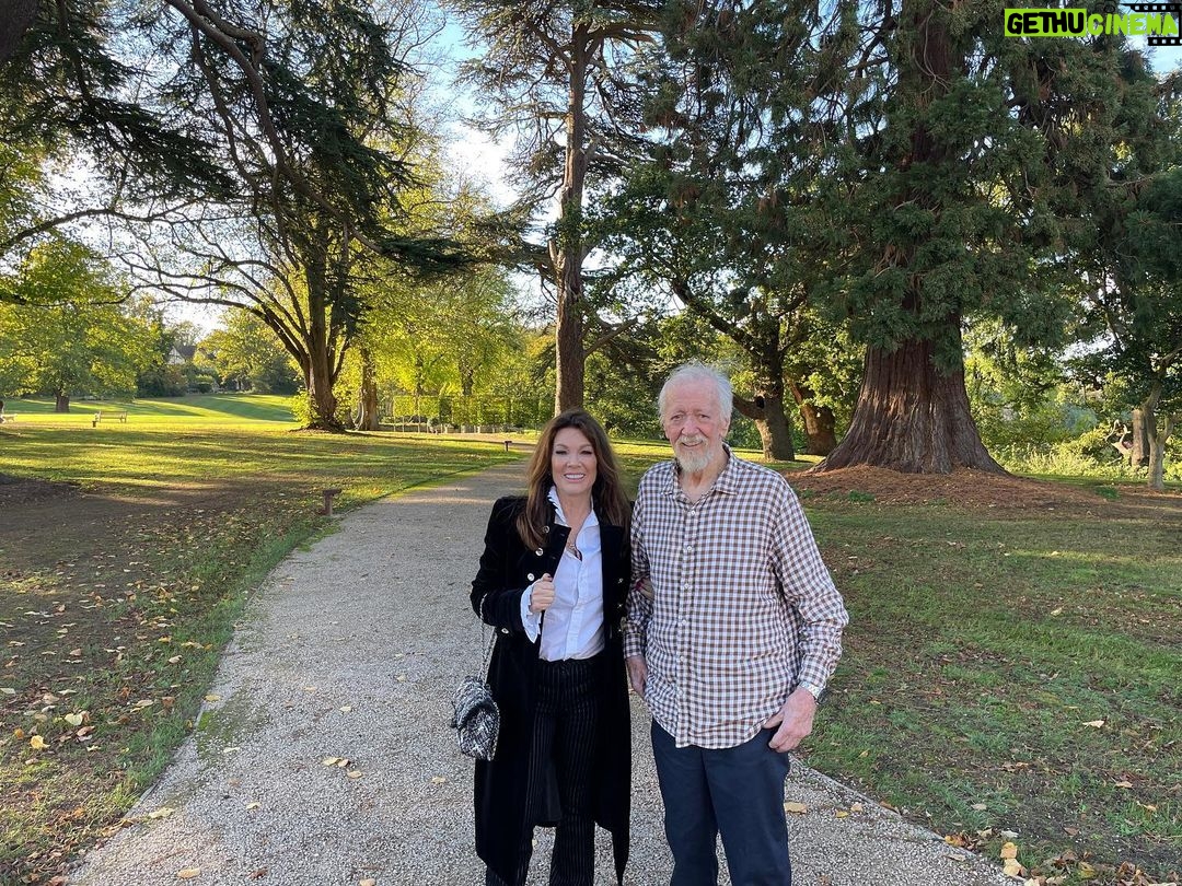 Lisa Vanderpump - 75.1K Likes - Aagh it’s was so good to spend time with my daddy in England where he lives..Home now.