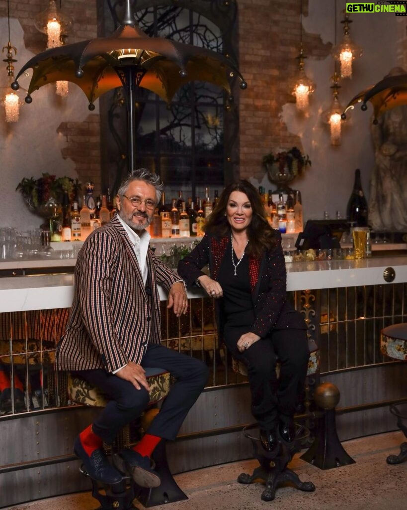 Lisa Vanderpump Instagram - Creating @VanderpumpParis has truly been a labor of love, and working with my partner @nickalain has been an incredible experience once again. Every inch of this space is designed by us, with unique, bespoke creations we have dreamed up and made in the @vanderpumpalain factory. The restaurant truly feels like an old courtyard in Paris, and we can’t wait for you to experience the beautiful and unusual decor, the delicious and whimsical drinks, and the decadent and Parisian inspired menu. It will truly be a magical experience! #VanderpumpParis #NowOpen