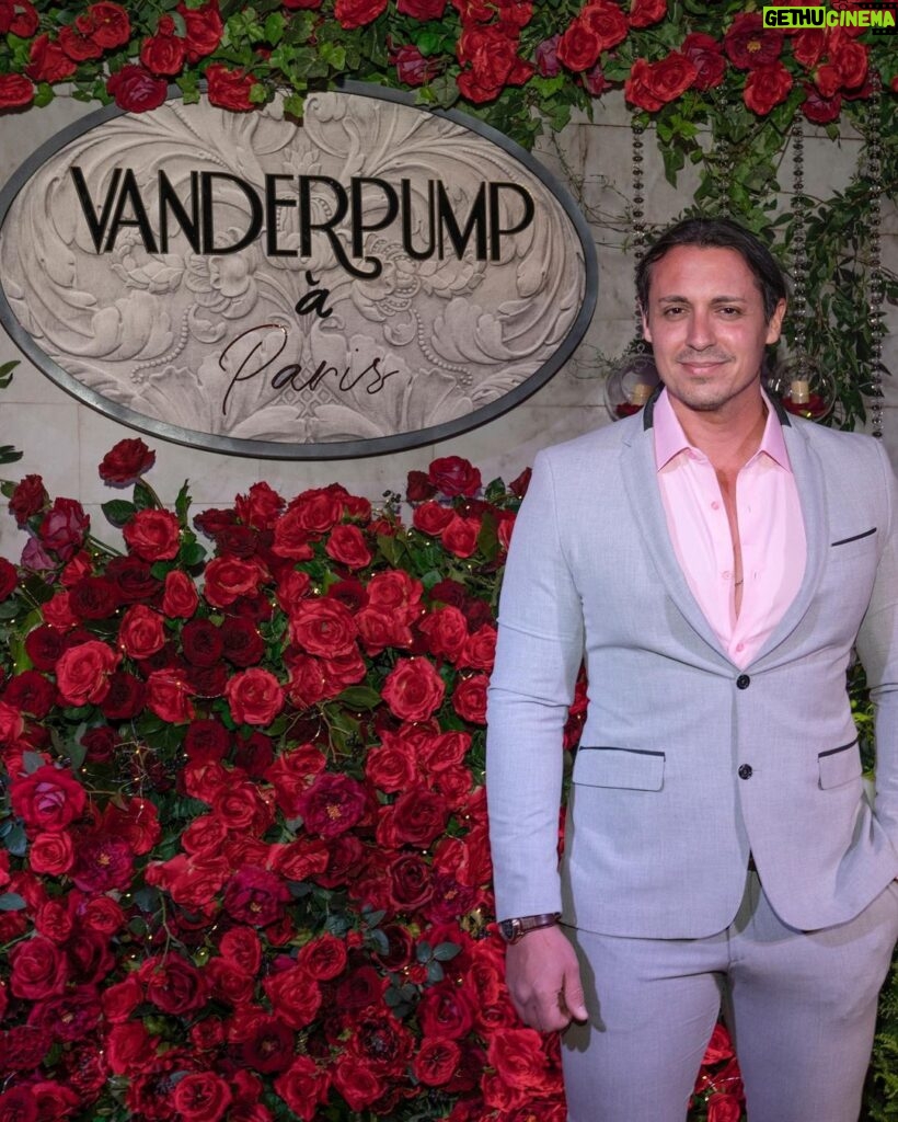 Lisa Vanderpump Instagram - Thank you to all my friends and family who came out to support the opening of @vanderpumpparis ! @lancebass @michaelturchinart @kymwhitley @garcelle @twschwa @tomsandoval1 @lalakent @arianamadix @musickillskate @scheana @itsjameskennedy @peter_madrigal @robertnbcla