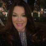 Lisa Vanderpump Instagram – I wanted to match the Xmas tree😂