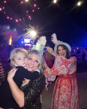 Lisa Vanderpump Instagram - Epic party! Happy New Year!!! 🎉