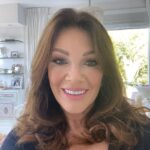 Lisa Vanderpump Instagram - Helloooo I am back… been working away, sending love to you all and praying for humanity.🙏🏼