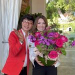 Lisa Vanderpump Instagram - Smell the roses 😘🌹💐🌺🌷🌸🌹