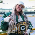 Liv Morgan Instagram – @wwe Superstar @yaonlylivvonce is here! Liv Morgan took a tour of @lambeaufield & surprised @showtyme_33 with a #Packers WWE Legacy Title Belt. 🏆 #GoPackGo Lambeau Field