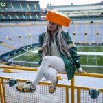 Liv Morgan Instagram - @wwe Superstar @yaonlylivvonce is here! Liv Morgan took a tour of @lambeaufield & surprised @showtyme_33 with a #Packers WWE Legacy Title Belt. 🏆 #GoPackGo Lambeau Field