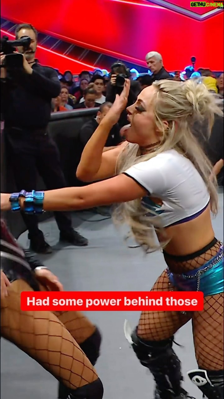 Liv Morgan Instagram - @yaonlylivvonce hit her with the 👅👅✋💥