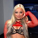 Liv Morgan Instagram - All aboard 😈