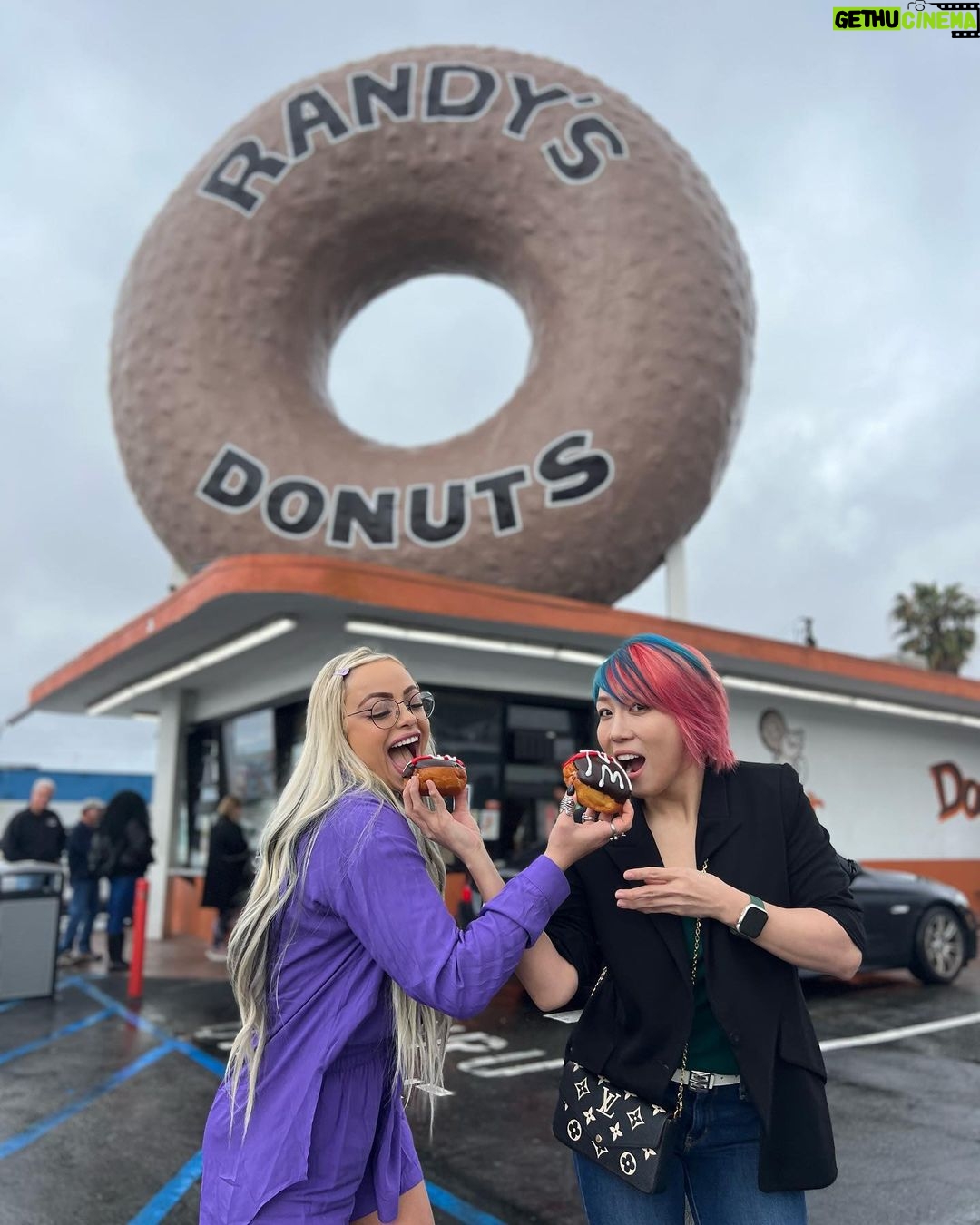 Liv Morgan Instagram - Stop by @randysdonuts to pick up the new & exclusive @wwe special recipe donut in honor of WrestleMania from now until Sunday 👅🍩