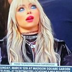 Liv Morgan Instagram - Thank u thank u thank u 🙏🖤 @nyknicks @thegarden Also, love me some @knickscitydancers 😍