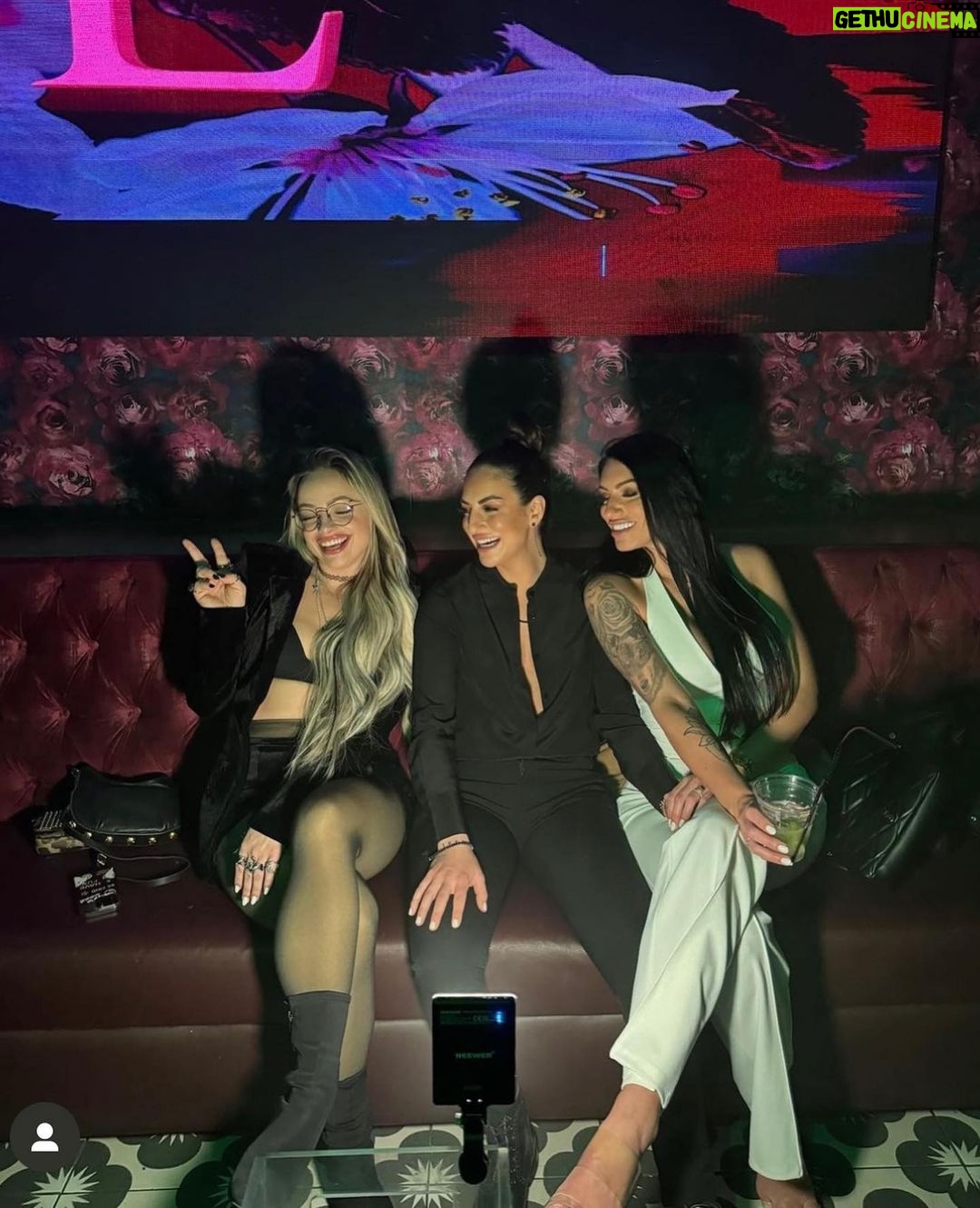 Liv Morgan Instagram - My beautiful best friend is getting married 🥹✨ Thank you guys for letting me be apart of the most epic double bachelorette weekend ever 🫣🤠I don’t know anyone more perfect for my girl than you @fit_tonicassano 🖤