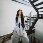 Lizeth Selene Instagram - sorry can’t answer the phone rn im on my @tiffanyandco x @nike era