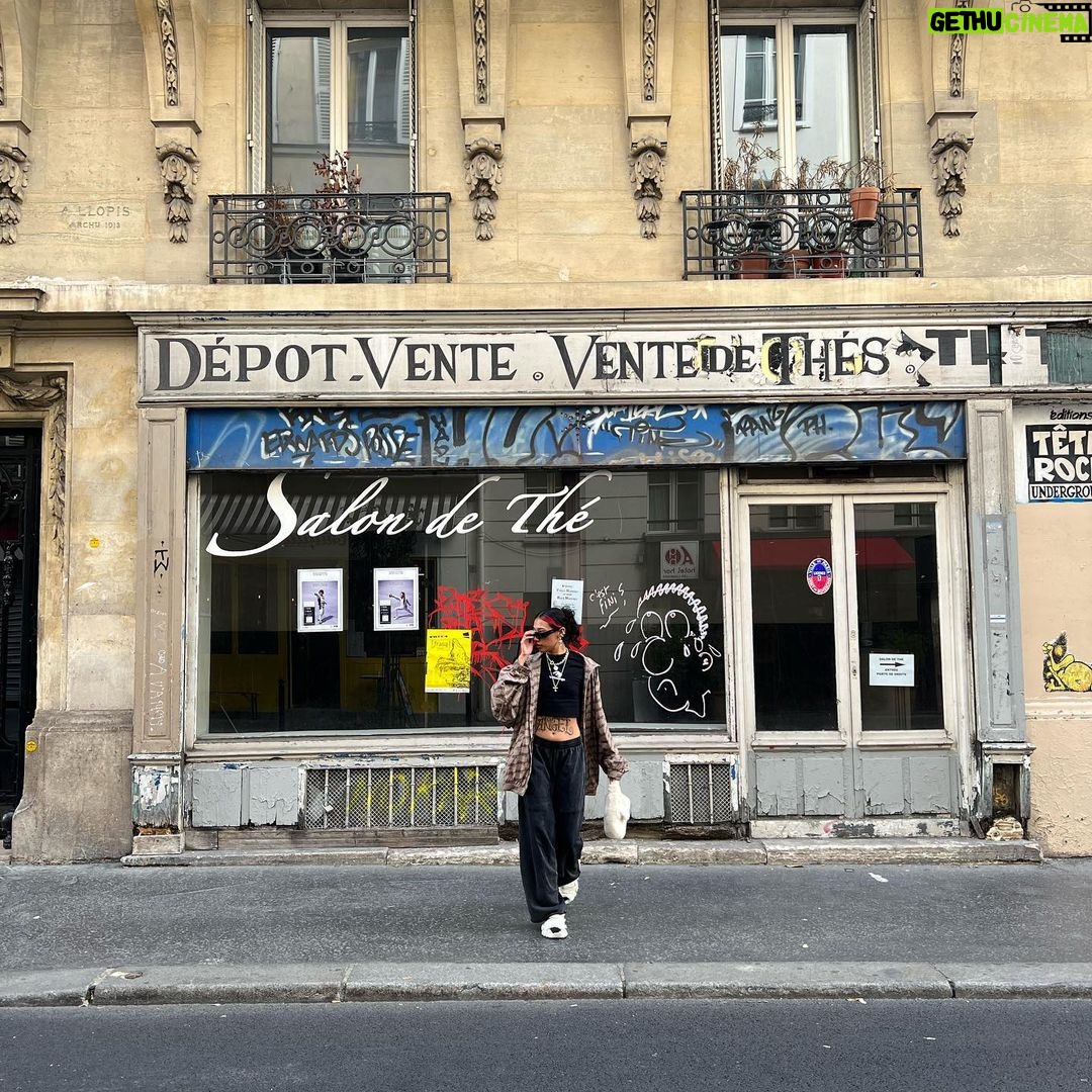 Lizeth Selene Instagram - photodump paris capitulo II Paris