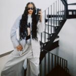 Lizeth Selene Instagram - sorry can’t answer the phone rn im on my @tiffanyandco x @nike era