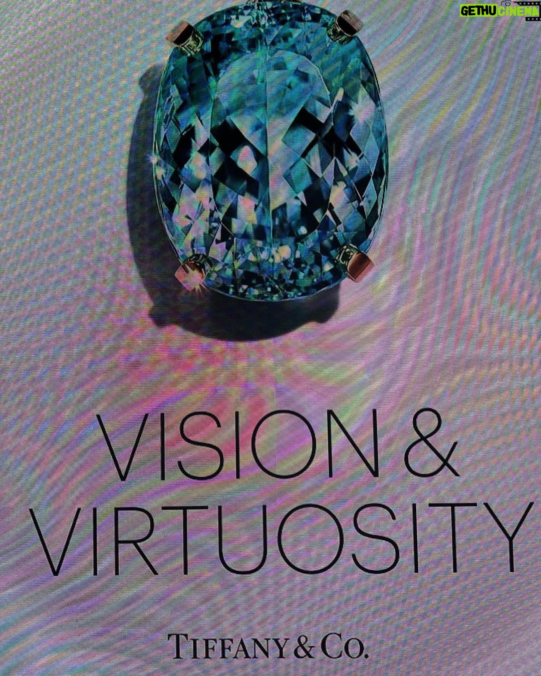 Lizeth Selene Instagram - el día de hoy con @tiffanyandco, puro arte y bendiciones de la madre tierra. conociendo historia y apreciando las piedras que se nos regala por naturaleza. en la vision & virtuosity exhibition en saatchi gallery en London. 🤍 #tiffanyandco #VisionAndVirtuosity #TiffanyExhibition London, Unιted Kingdom