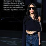 Lizeth Selene Instagram - El éxito requiere de valentía y decisión. Destacar en un espacio tan feroz como lo es la industria del entretenimiento no es una misión fácil, aferrarse a las pasiones y a los principios es primordial en esta interminable batalla por demostrarle al mundo que eres capaz. @LizethSelene nos comparte la historia de sus inicios en el modelaje, la música y la actuación, el impacto de estar en el ojo público y la importancia de romper paradigmas. Usando gafas @Carrera, Selene protagoniza la segunda portada de nuestra Ed. 58 #Nosotras192. Lee la entrevista completa en nuestro link en bio. Fotografía @fabiolazamora texto @danaesal maquillaje @hiroyonemoto pelo @kazutoshimomura gafas #Carrera #DriveYourStory toda la ropa @gucci primavera-verano 2024