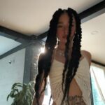 Lizeth Selene Instagram - trenzitas, gatito y perritos :) En Un Lugar Donde Solo Existe La Felicidad