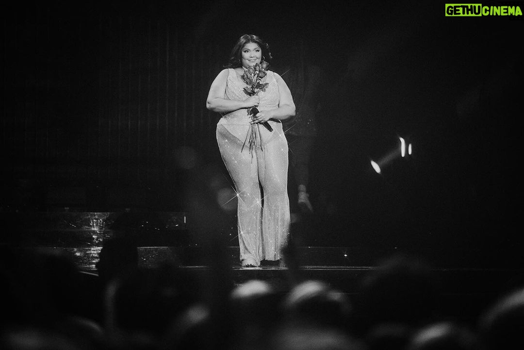 Lizzo Instagram - NAH IMA TALK MY SHIT… OUT OF 100s OF CONCERT SPECIALS THE EMMYS CHOSE MINE FOR OUTSTANDING VARIETY SPECIAL— ITS AN HONOR TO BE NOMINATED TONIGHT WITH LEGENDS! And to my SPECIAL TOUR FAMILY! THANK YOU— WE HAD A LIFE-CHANGING EXPERIENCE THAT *NO ONE* CAN TAKE AWAY FROM US— THANK YOU @missymisdemeanorelliott @iamcardib @sza FOR MAKING IT EVEN EXTRA SPECIAL— IM DOIN SHOTS TONIGHT CUS WE ARE ALREADY WINNERS AND MORE THAN CONQUERERS🙌🏾 IM TAGGING EVERYBODY IN THE PICS — I LOVE YOU, YOU ARE BEAUTIFUL, AND YOU CAN DO ANYTHING 💖💖💖💖 🙏🏾🙏🏾🙏🏾🙏🏾 @televisionacad @tanishascott @q_thervandross @eriishizu @iwantalexx @theshelbyswain @streamonmax @doneanddustedtv @wrenchsam @kevinbeisler @alannnnnna 🙏🏾🙏🏾🙏🏾🙏🏾