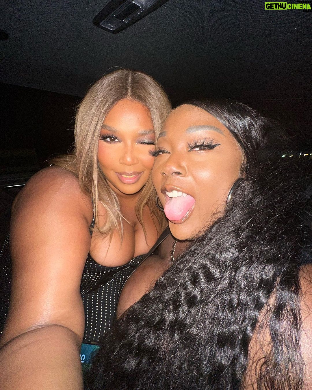 Lizzo Instagram - WE HAD A TIIIIIIME LASSSSSS NIGHTTTTTTTTT😮💨😮💨😮💨 LEXO♾️LIZZO