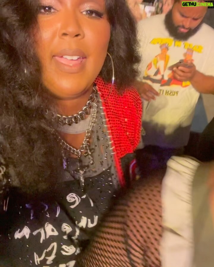 Lizzo Instagram - IM NOT OVER IT 😫😫😫😫😫😫😫😫