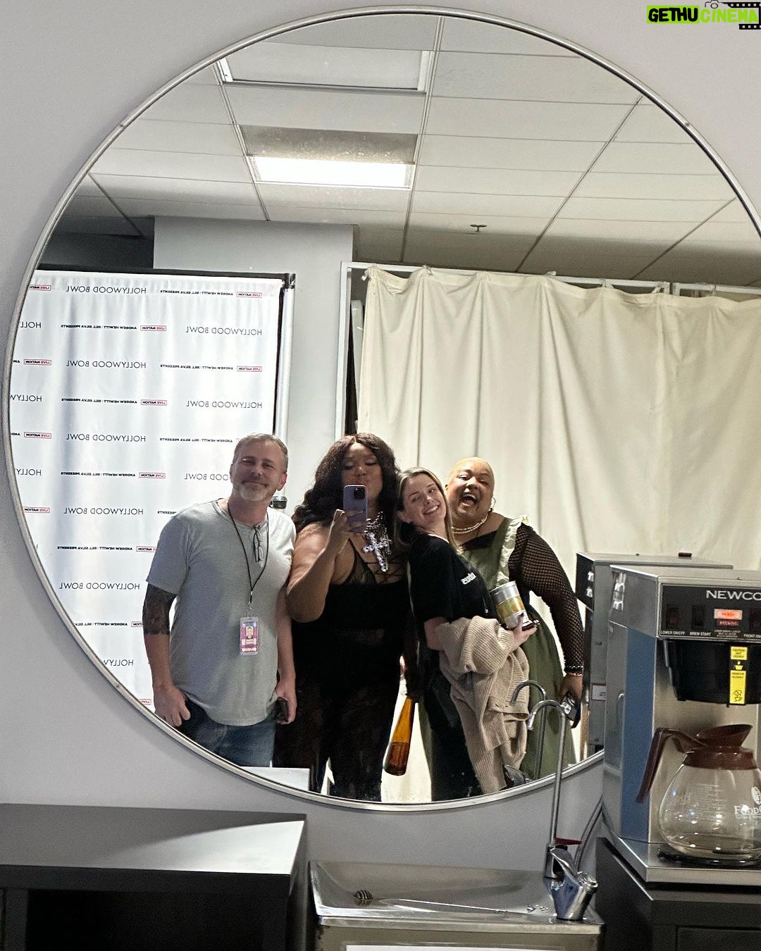 Lizzo Instagram - IM NOT OVER IT 😫😫😫😫😫😫😫😫