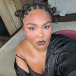 Lizzo Instagram - ⭐️2024: $85,000,000 tour gross 883,500 tickets sold 68 dates 14 countries 3 continents IM REALLY THAT GWORL💁🏾‍♀️
