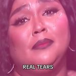 Lizzo Instagram - Melbourne night 1 & 2 recap 🥲🥲🥲 I’m having SO MUCH FUN! I love you Australia 💖💖💖