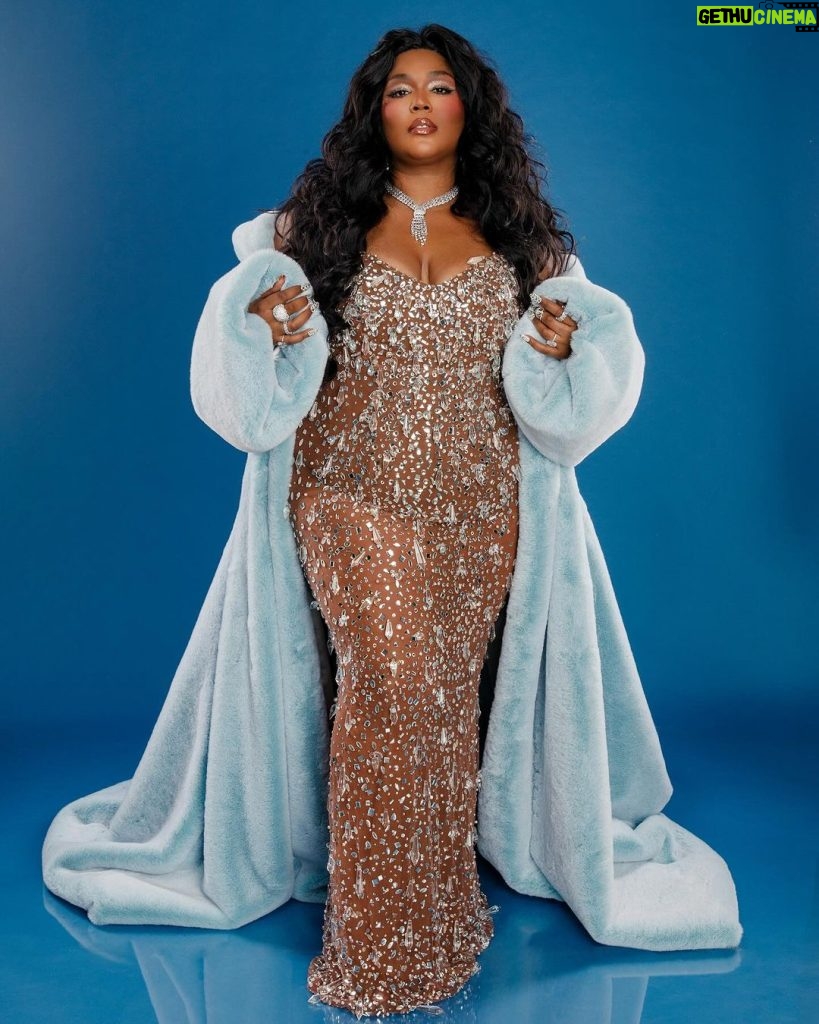Lizzo Instagram - JUST HARD LAUNCHED 2024.