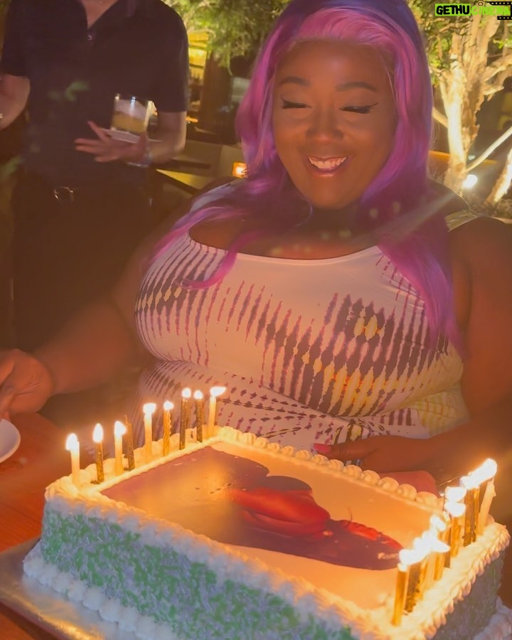 Lizzo Instagram - Happy birthday Lexo💖