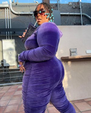 Lizzo Instagram - Its givingggg…