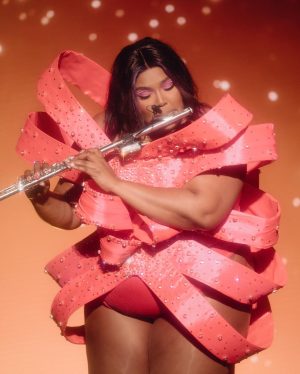 Lizzo Instagram - 🎶true love ain’t somethin that u buy yourself.. true love finally happens when u by yourself🎶