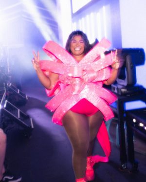 Lizzo Instagram - 🎶true love ain’t somethin that u buy yourself.. true love finally happens when u by yourself🎶