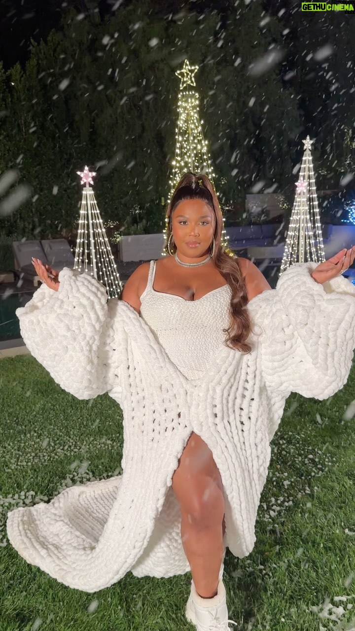 Lizzo Instagram - ‘Someday at Christmas’ except I changed the lyric “a world where men are free” to “a world where we are free” cuz I really fucking hope so 🎄💖