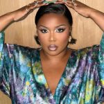 Lizzo Instagram - 🗣️Pussy so fat prolly gotta double chin 😘