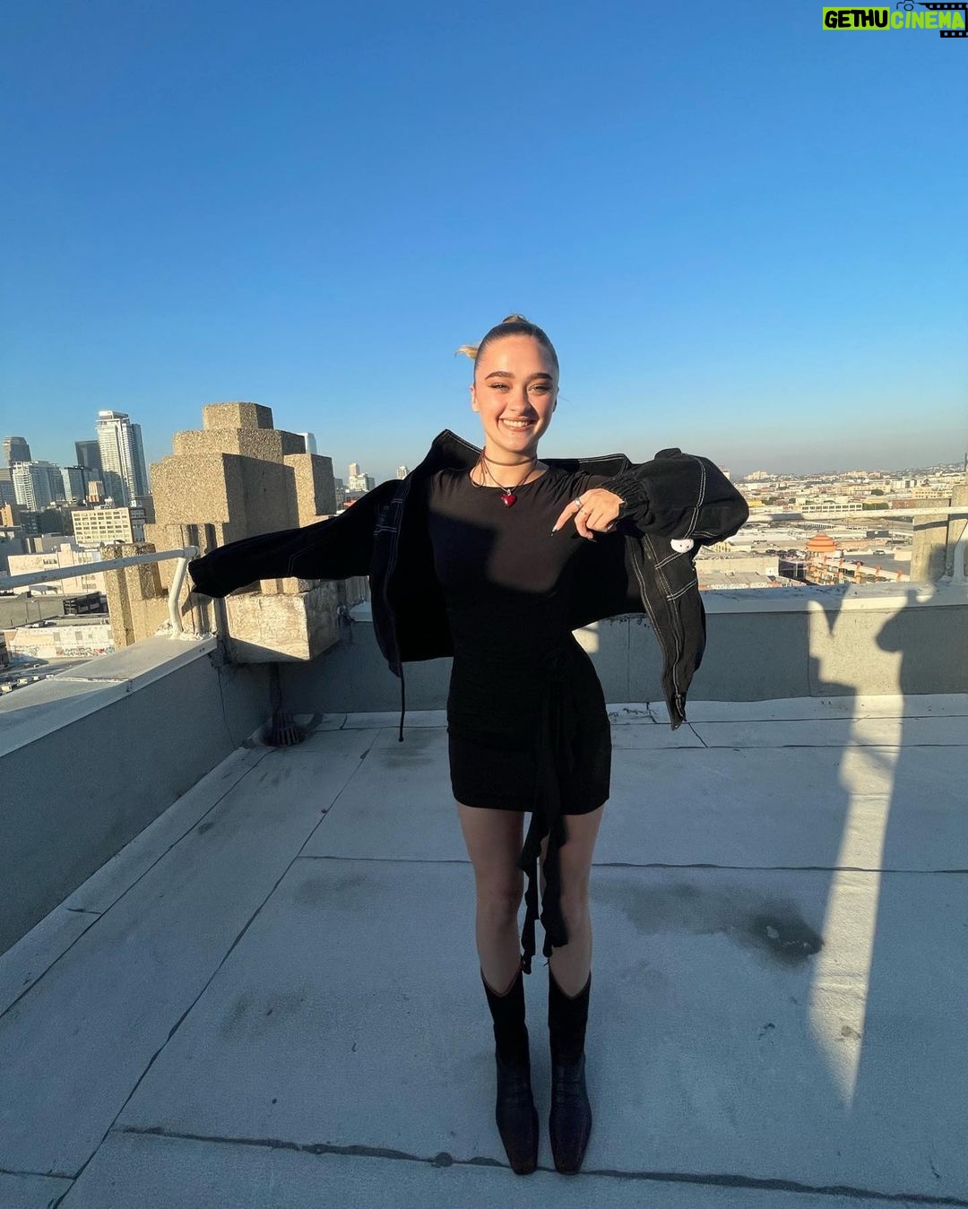 Lizzy Greene Instagram - āļ
(=Ęâ°Ę=)ðð