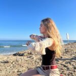 Lizzy Greene Instagram - 🐁dorthy shoes