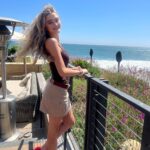 Lizzy Greene Instagram – 🐁dorthy shoes