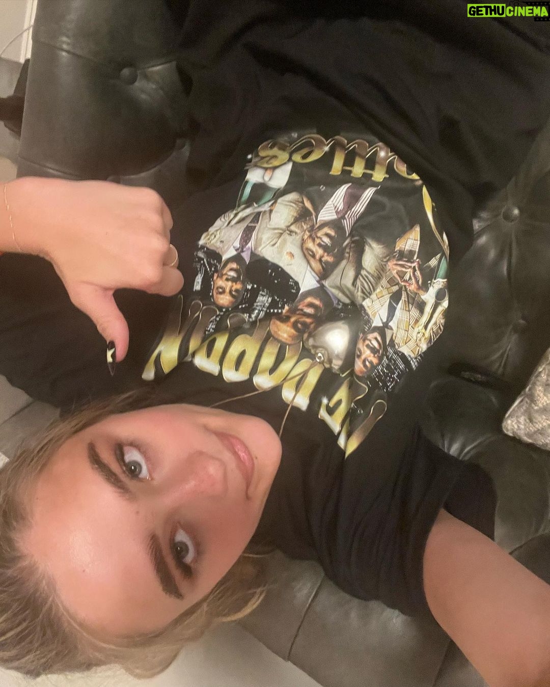 Lizzy Greene Instagram - rhyme or reason….?