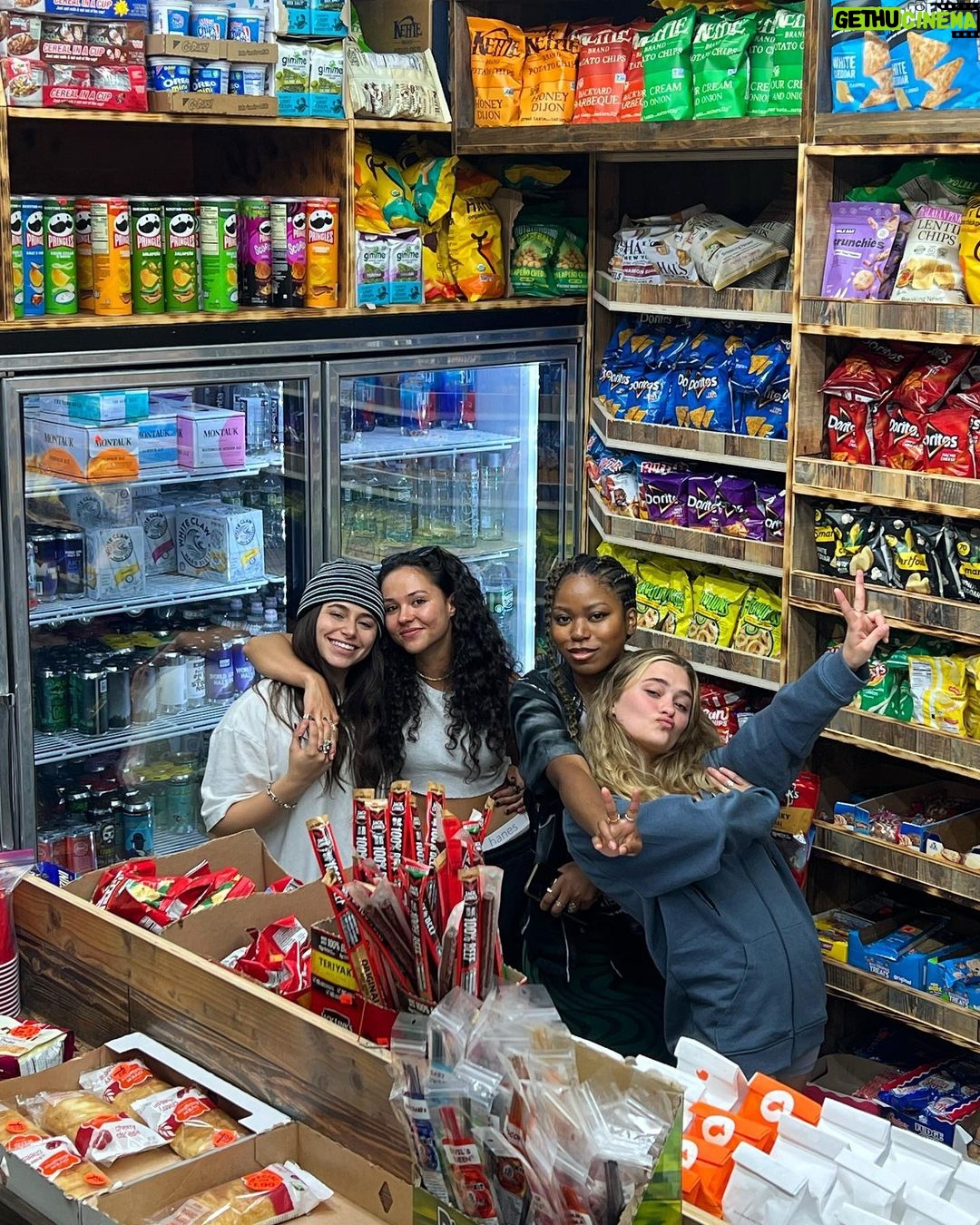 Lizzy Greene Instagram - we out here summering and asking the gas station worker to take our pics