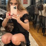 Lizzy Greene Instagram - happy halloweekend!!!☺️🖤🦋˳.⋅˙ॱᐧ.˳˳.⋅ʚĭɞ 𓆩 ♡ 𓆪