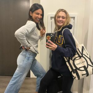 Lizzy Greene Instagram - august🕵🏼‍♀️