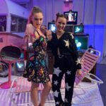 Lizzy Greene Instagram - happy 80th to theee @betseyjohnson !! ❀❀💗🕷🕯🥀💜 thanks for such a fun girls night