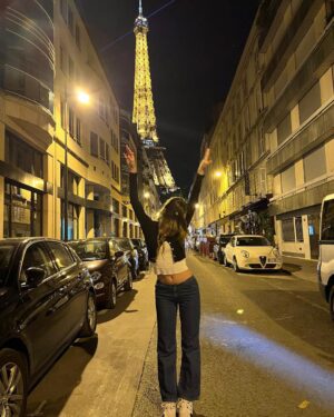 Lizzy Greene Instagram - friends hit france🫶🏼🎞🫶🏼