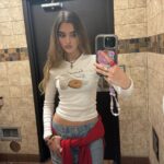 Lizzy Greene Instagram - hi